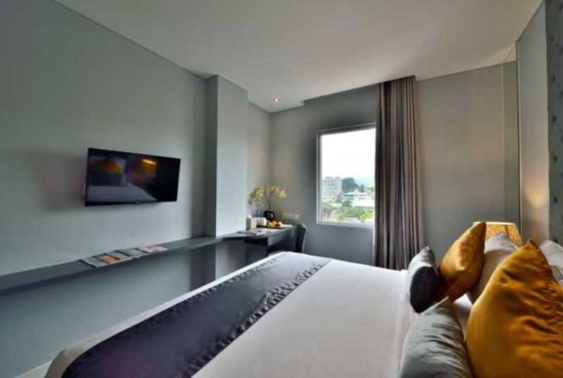 Serela Cihampelas By Kagum Hotels Bandung Buitenkant foto