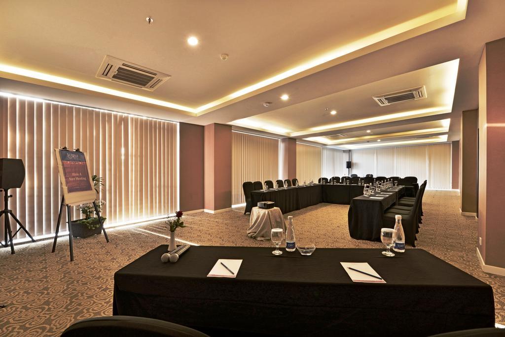 Serela Cihampelas By Kagum Hotels Bandung Buitenkant foto