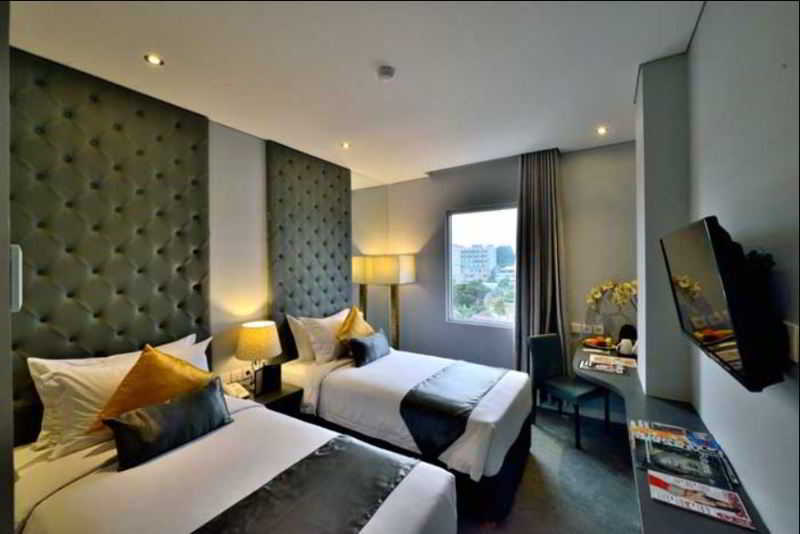 Serela Cihampelas By Kagum Hotels Bandung Buitenkant foto