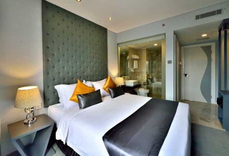Serela Cihampelas By Kagum Hotels Bandung Buitenkant foto